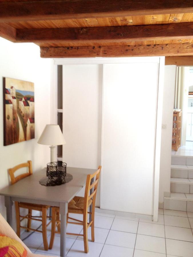 Studio Avec Piscine Privee Jardin Clos Et Wifi A Saint Jean D'Angely Екстер'єр фото